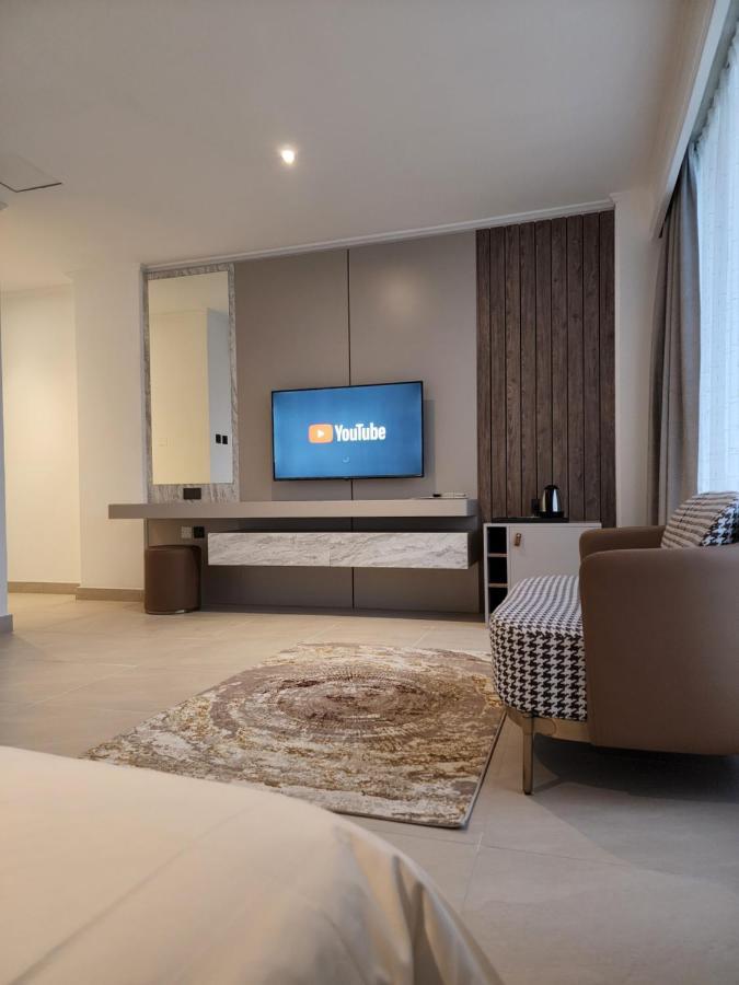 Imperial Suites Hotel Manama Exterior foto