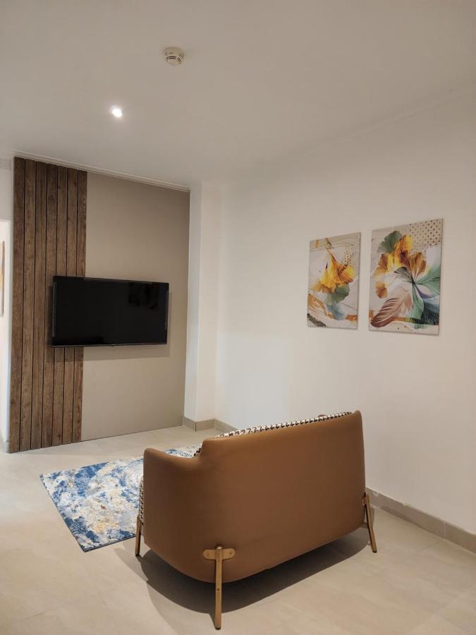 Imperial Suites Hotel Manama Exterior foto